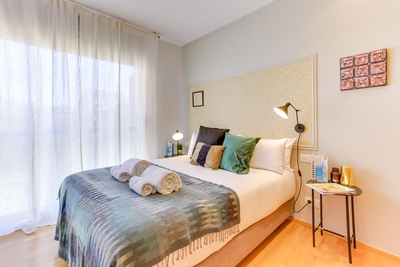 Sweett - Calabria Apartment Barcelona Exterior foto